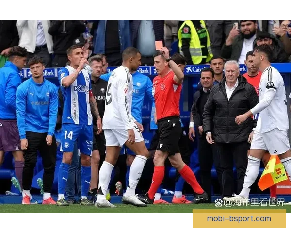 皇马官宣姆巴佩西甲首球引发球迷热议与期待